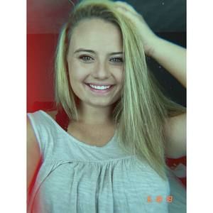 Meet your Posher, Abby